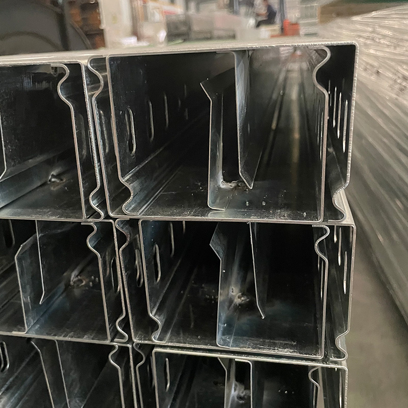 Zelfsluitende kabelgoot