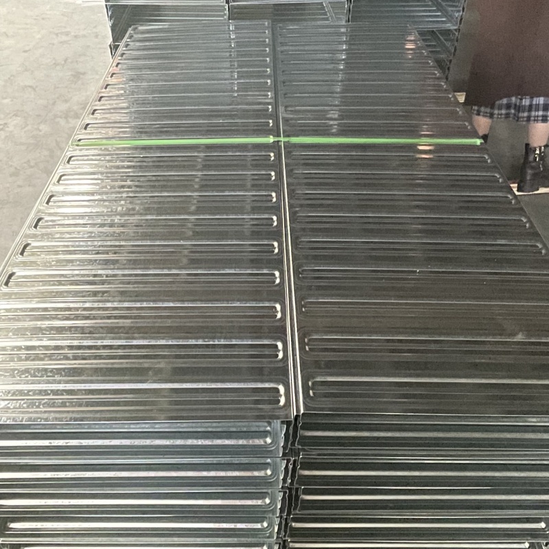 Energiebesparende gegoten kabelgoot