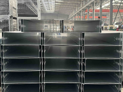Kabelbrug van het tray-type